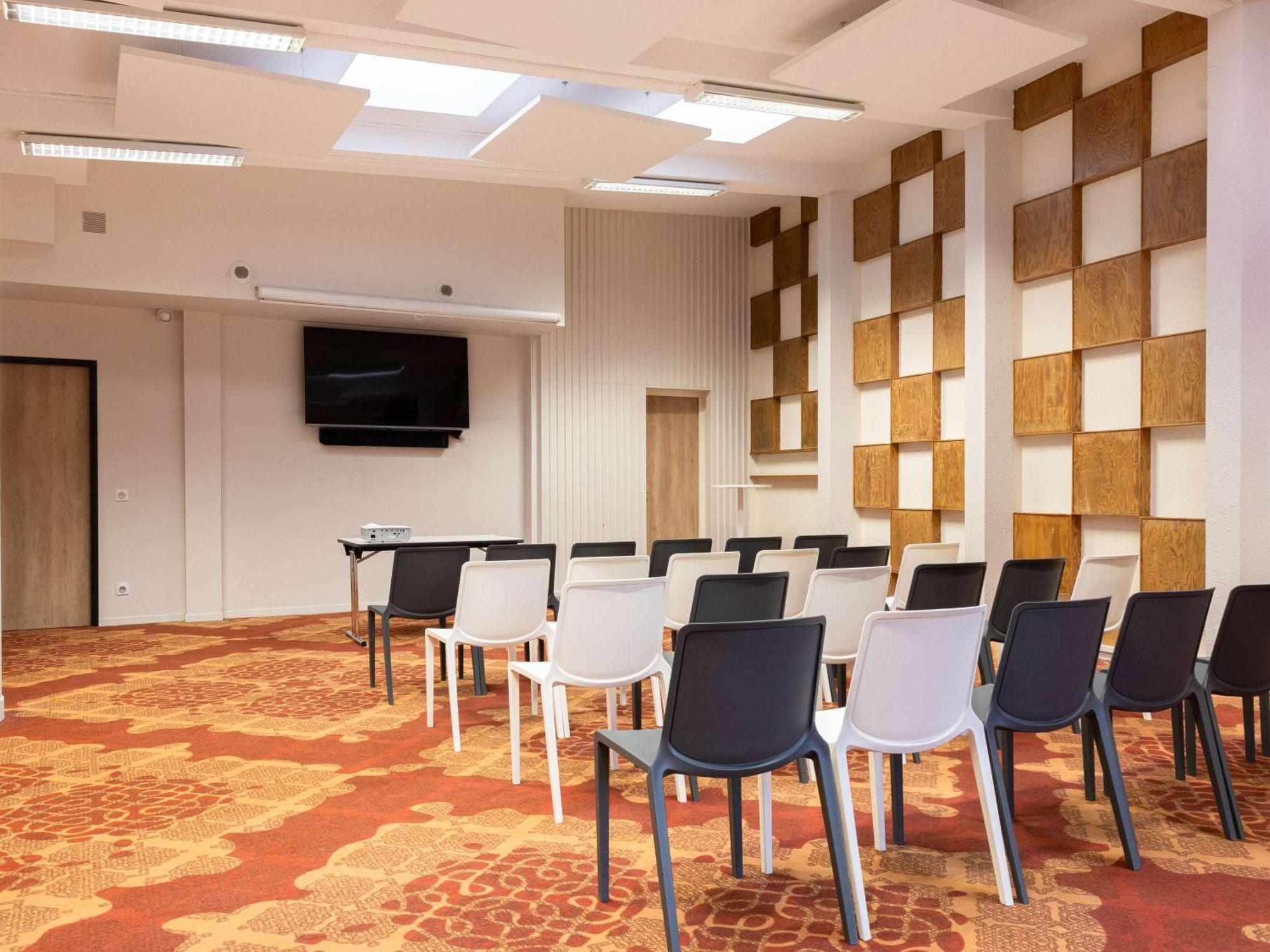 Ibis Styles Albi Centre Le Theatro Hotel Kültér fotó