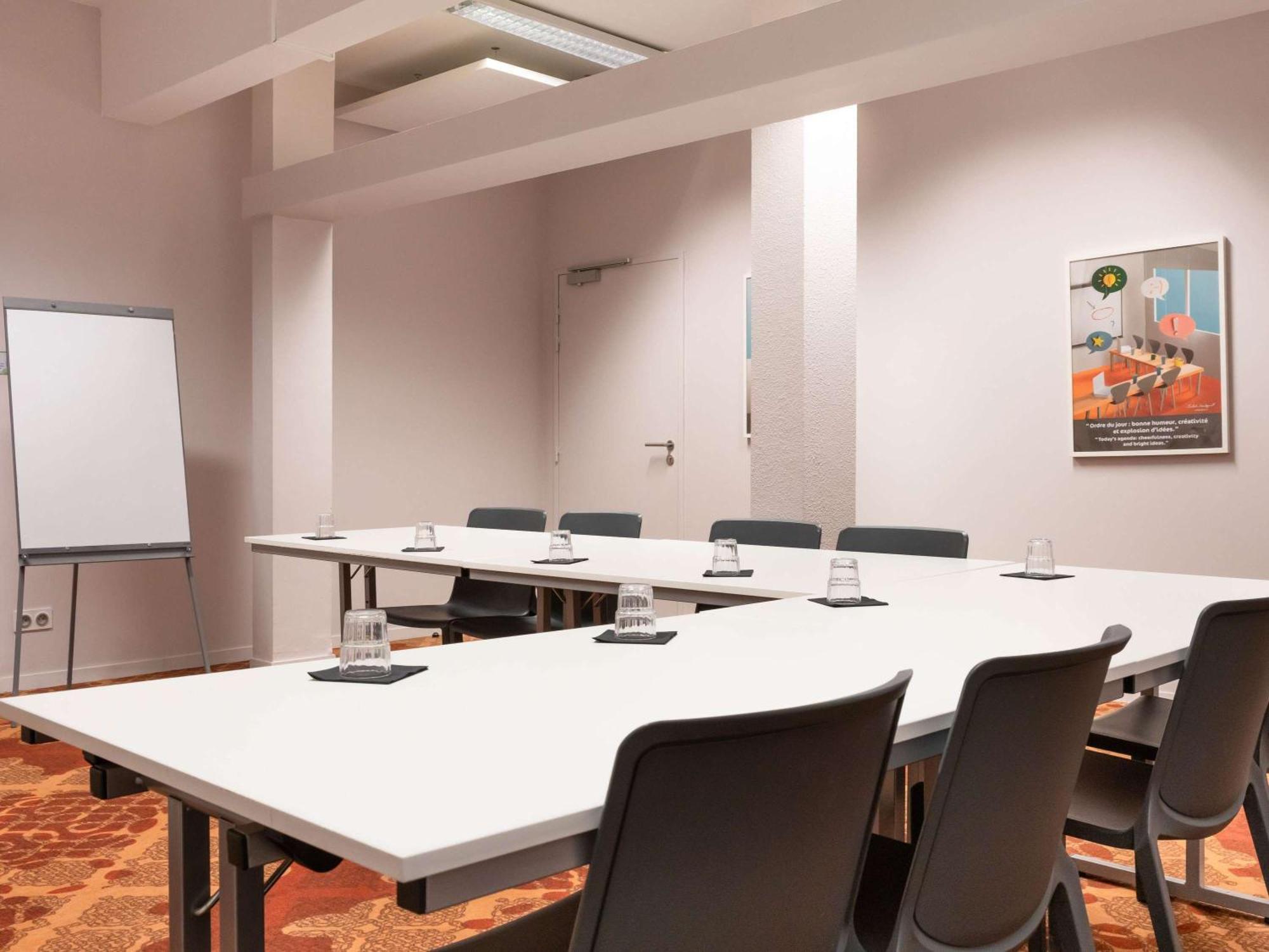 Ibis Styles Albi Centre Le Theatro Hotel Kültér fotó